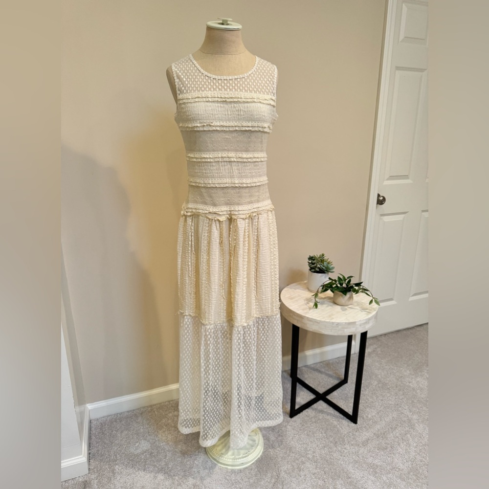 Vintage Ryu Ivory/Cream Lace Maxi Dress - Sz M